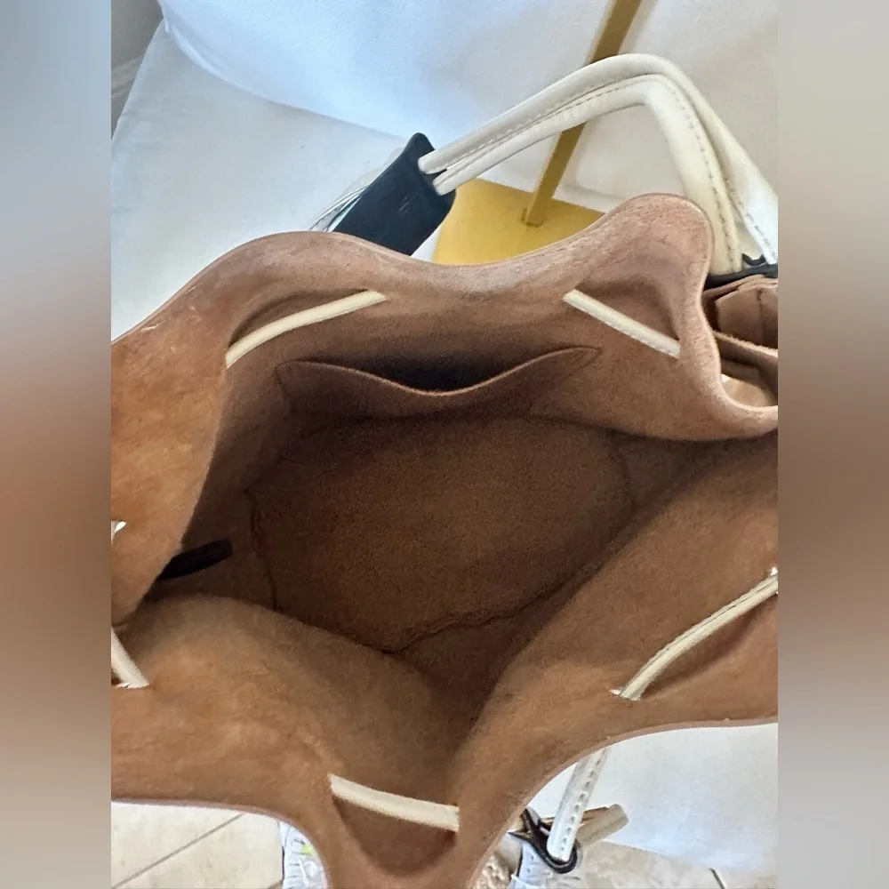 Vince Camuto Lorin Drawstring Leather Bucket Bag